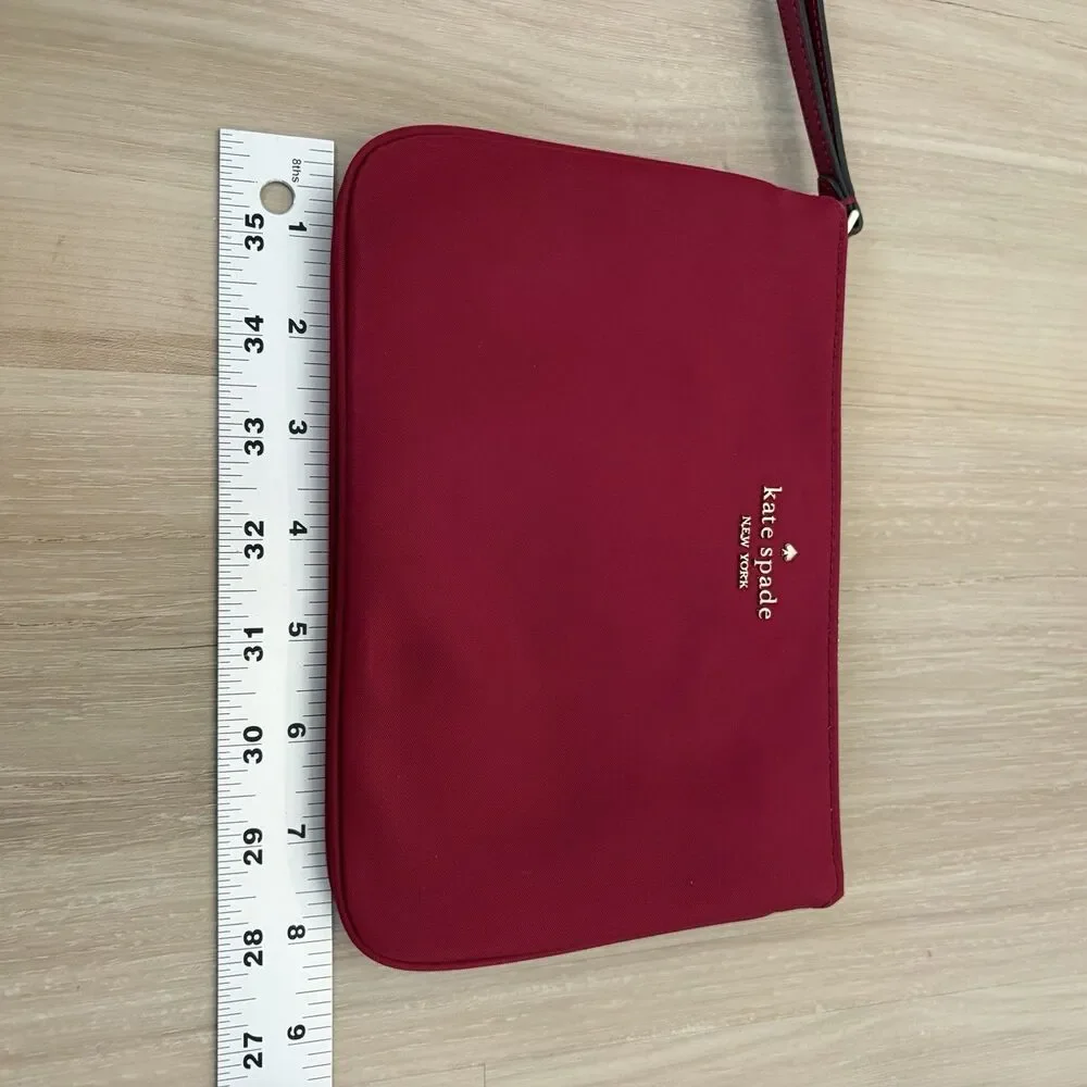 Kate Spade Chelsea The little Better Nylon Medium Wristlet Pouch Cranberry Red